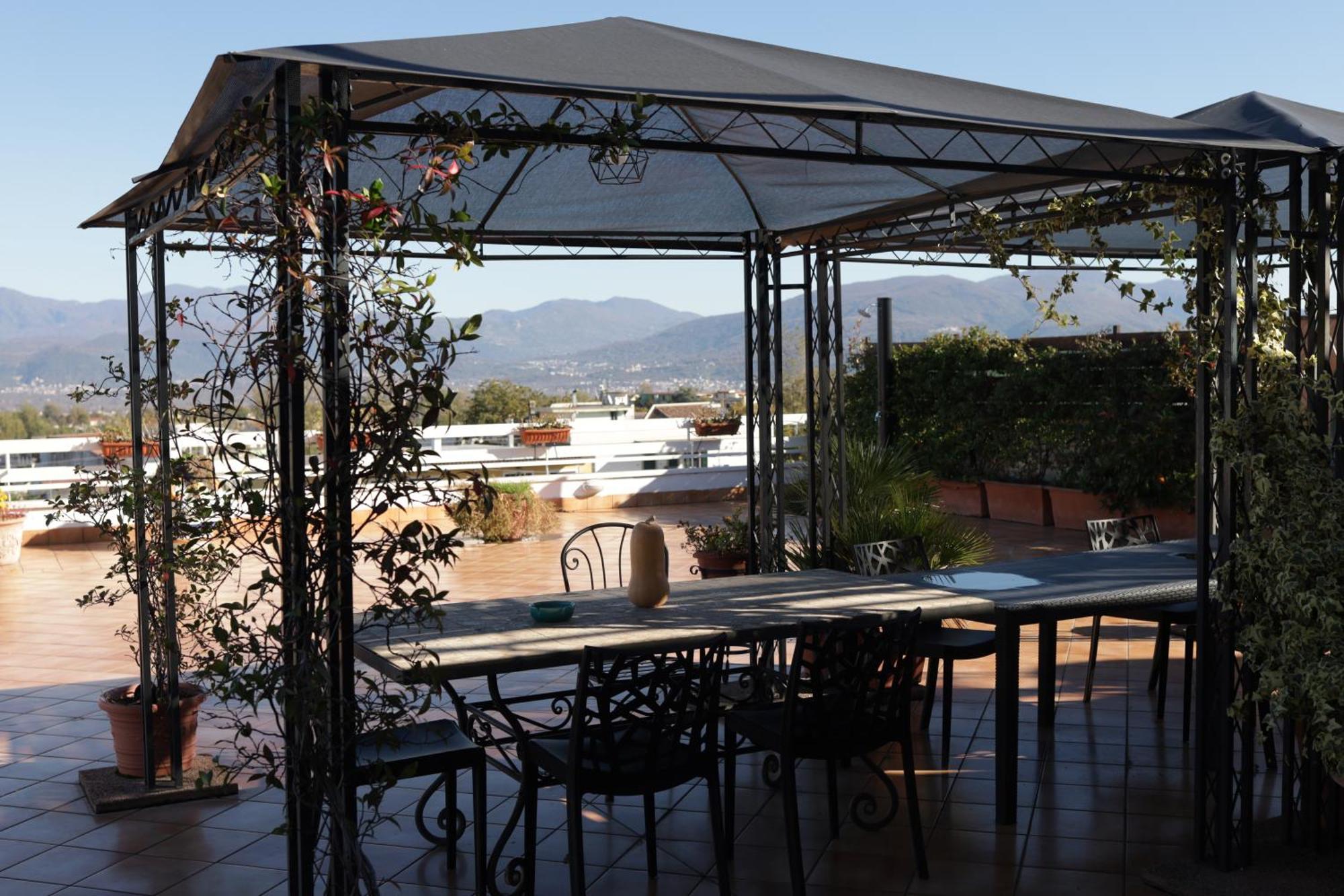 Roof Apartment Somma Vesuviana Luaran gambar